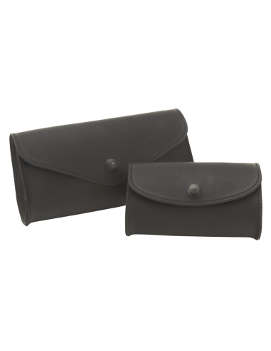 Small. Height 4" (10cm), width 7" (18cm), 1 1/2" (4cm) deep at the top and 2 1/2" (6cm) deep at the lower side